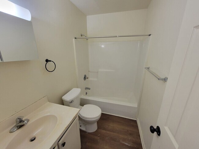 Building Photo - 3410 Calument Place