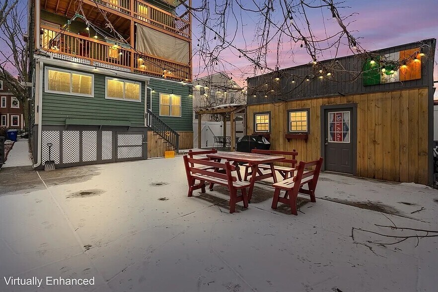 Building Photo - 95 Auckland St