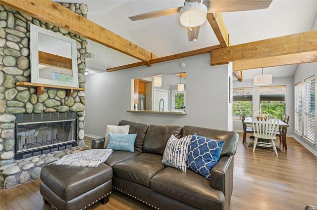 Building Photo - 5 Juanita Dr