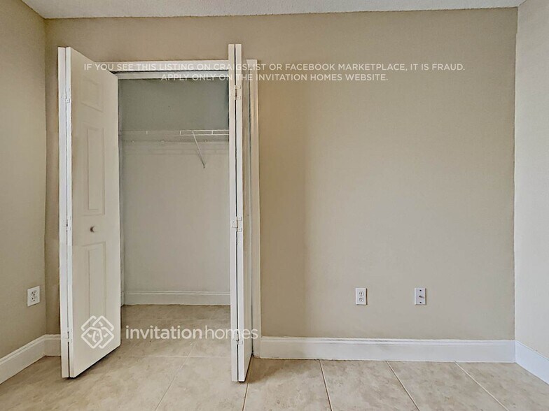 Building Photo - 4633 Willamette Cir