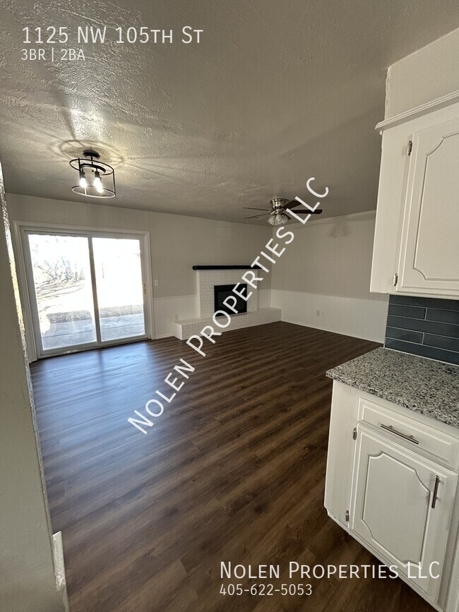 Building Photo - 1125 NW 105th St