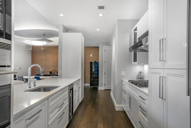 Building Photo - 22 Liberty Drive