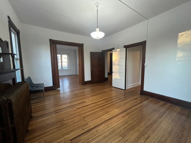 Building Photo - Brookland Grand 4917 sqft 8bd 3.5bth Home | Huge Front Porch | Large Back Yard