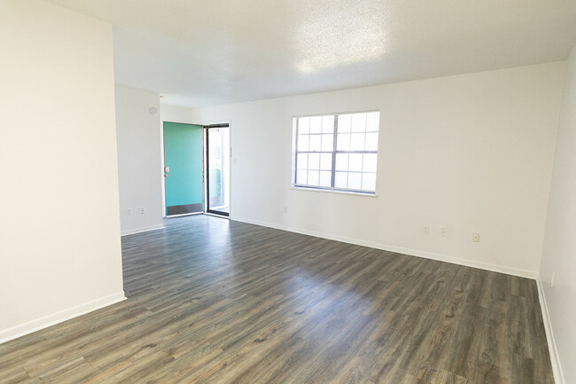 Living Area (2) - Fairhill Apartments