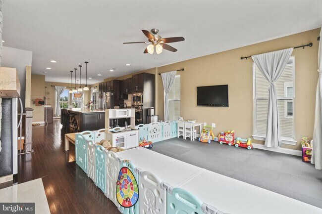 Building Photo - Welcome to Codman Drive!