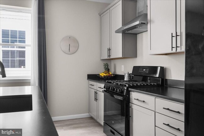 Building Photo - 154 Nevermore Dr