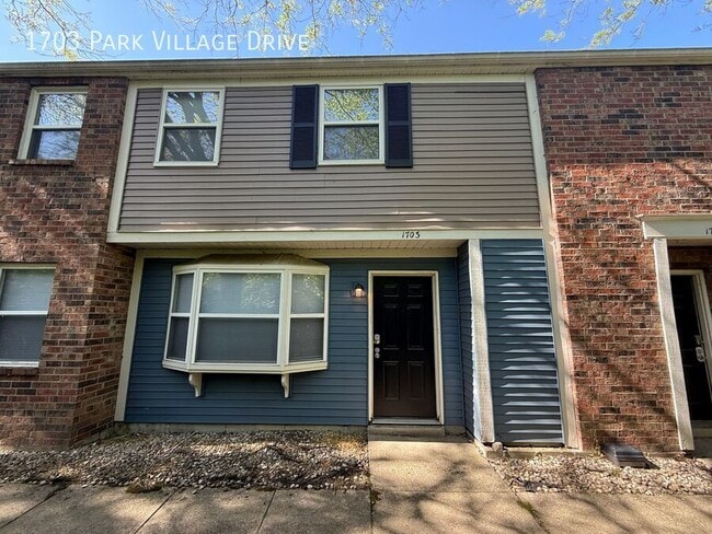 Primary Photo - 1703 Park Village Dr