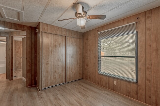 Building Photo - 30 Allen Rd