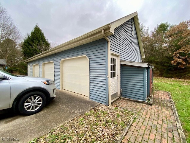 Building Photo - 2321 N Leavitt Rd NW