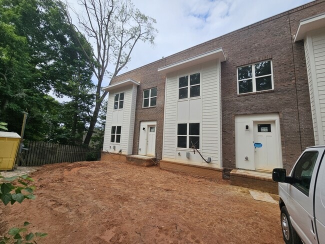 Primary Photo - 3809 Lands End Ct