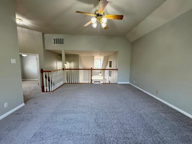 Building Photo - 5844 Back Bay Ln
