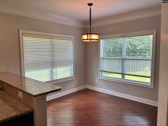 Building Photo - 219 Greenstone Way