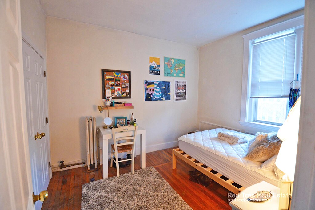 Building Photo - 318 Saint Paul St