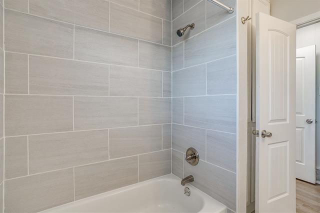 Building Photo - 101 Chestnut St