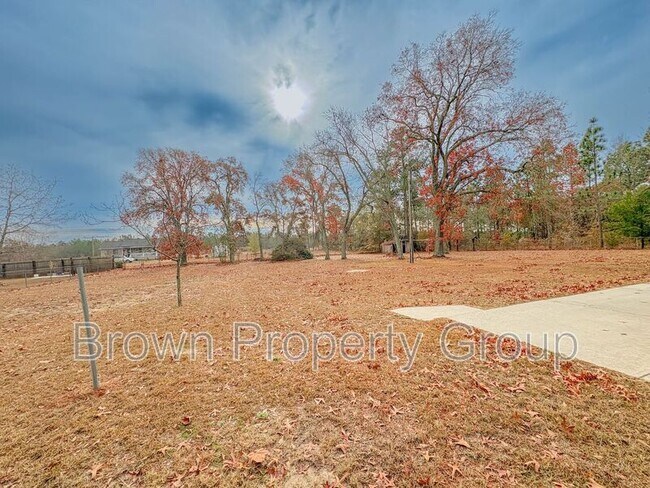 Building Photo - 4735 Camden Rd