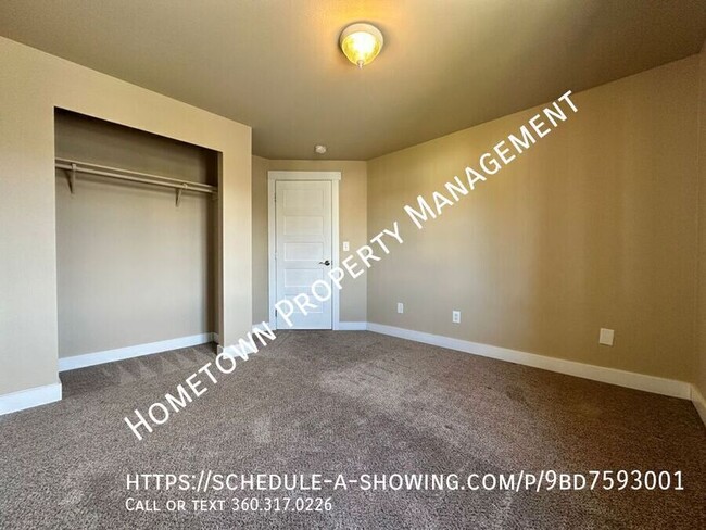Building Photo - 6417 Barstow Ln SE