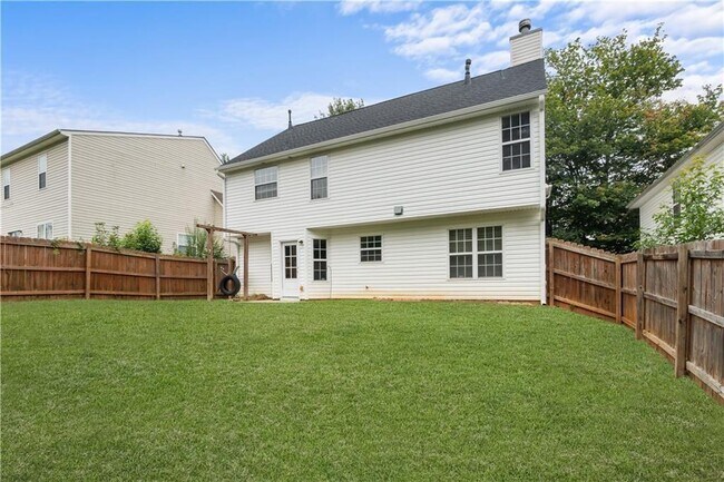 Building Photo - 3870 Safehaven Dr