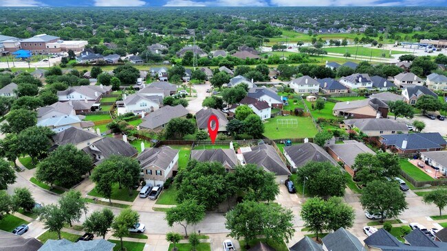 Building Photo - 8614 Riverbend Canyon Ln