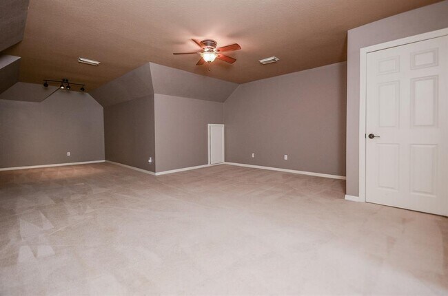 Building Photo - 13707 Cypress Pond Cir