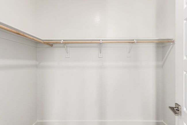 Building Photo - 7531 E Billings St