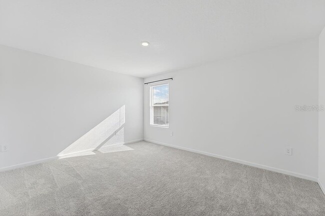 Building Photo - 2162 Marksman Rd