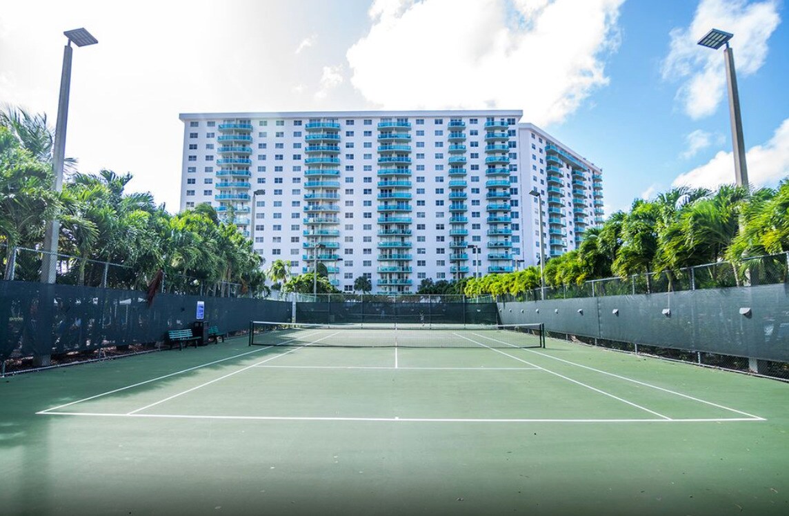 Building Photo - 19370 Collins Ave
