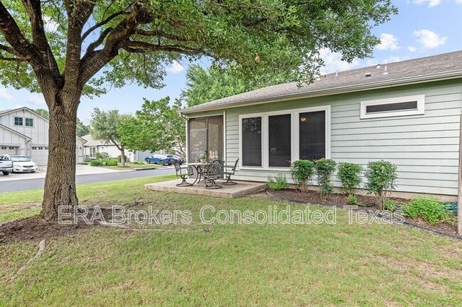 Building Photo - 109 Providence St