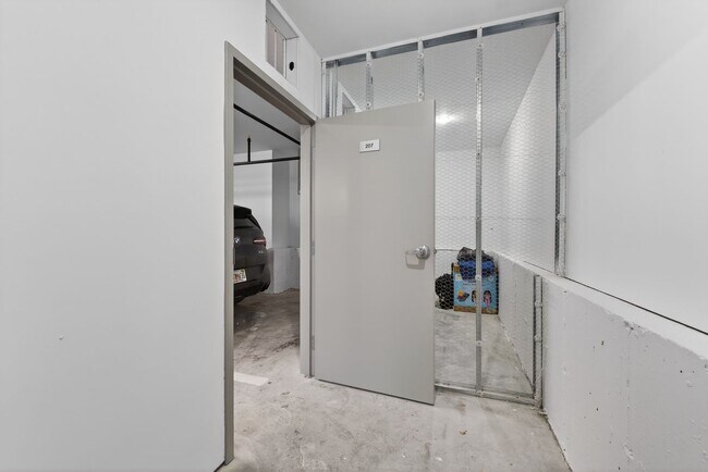 Building Photo - Gorgeous 2 Bed + Office | 2 Bath | 1,771 Sq Ft | Brand New Construction