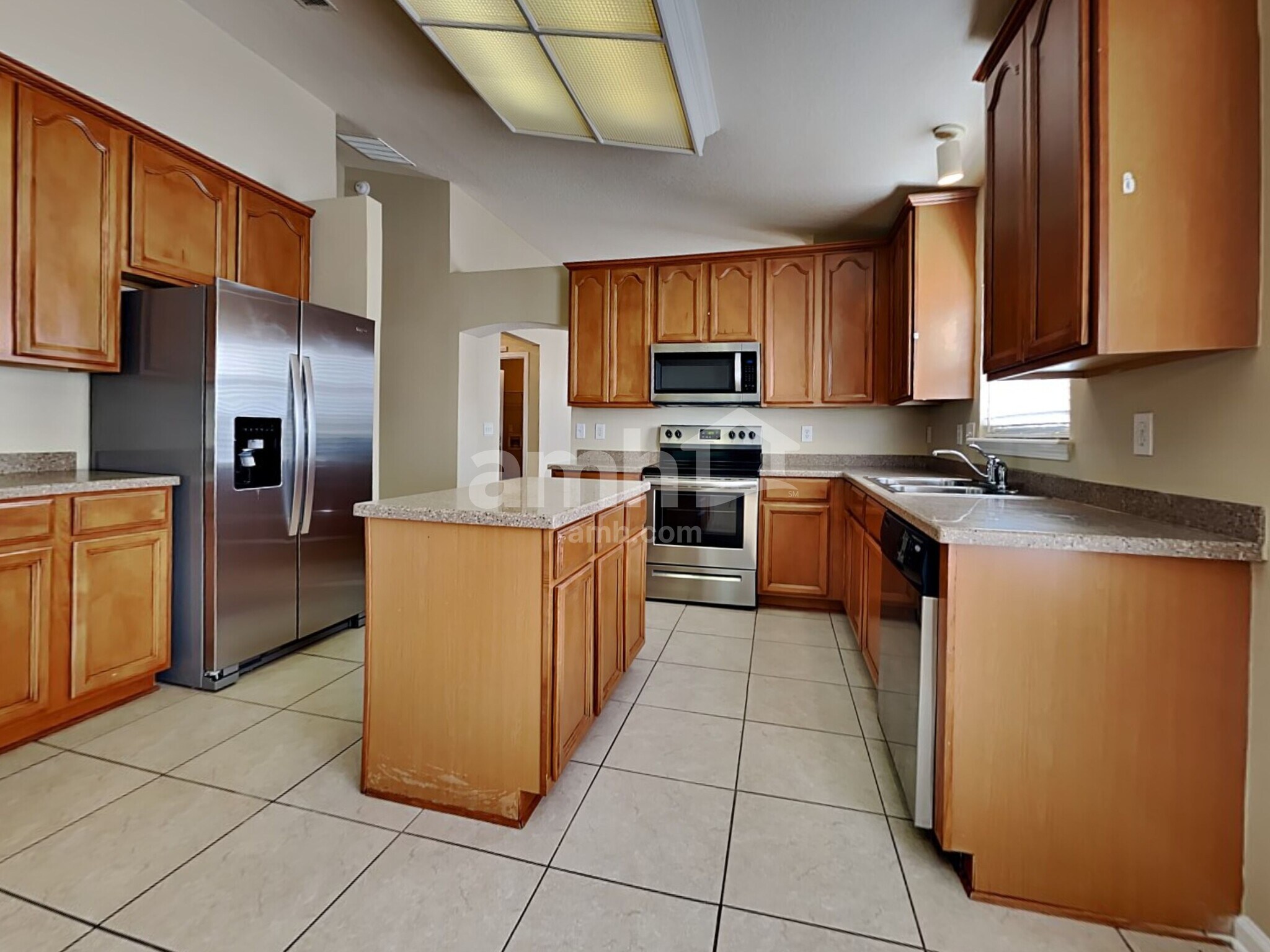 Building Photo - 809 Crystal Spring Way