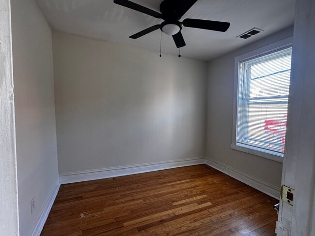 Building Photo - 2540 N Halsted St
