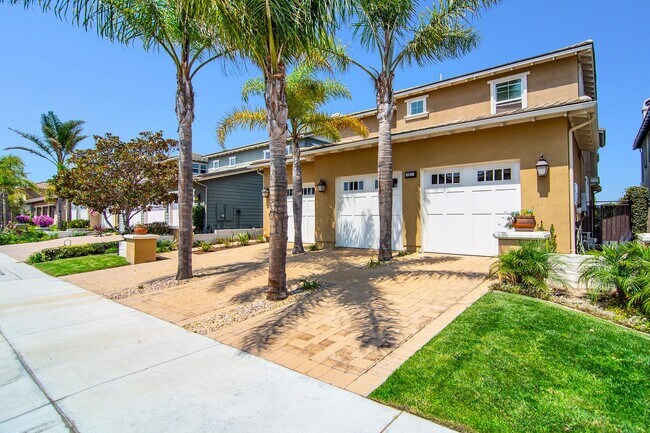 Building Photo - 4011 Adriatic St