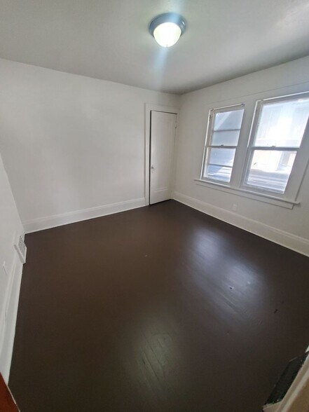 Building Photo - 3710 N 26th St