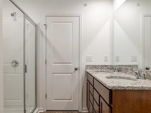 Building Photo - 1504 Rhodes Pond St