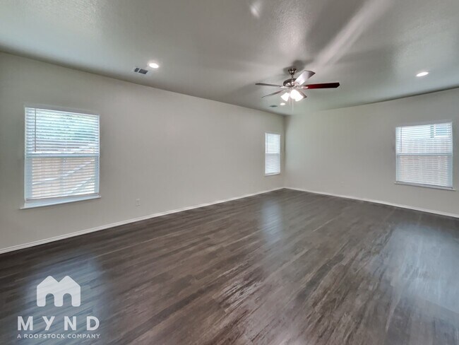 Building Photo - 109 Frierson St