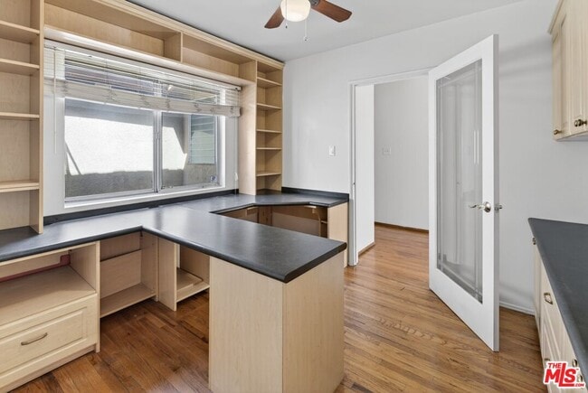 Building Photo - 626 Jamestown Rd