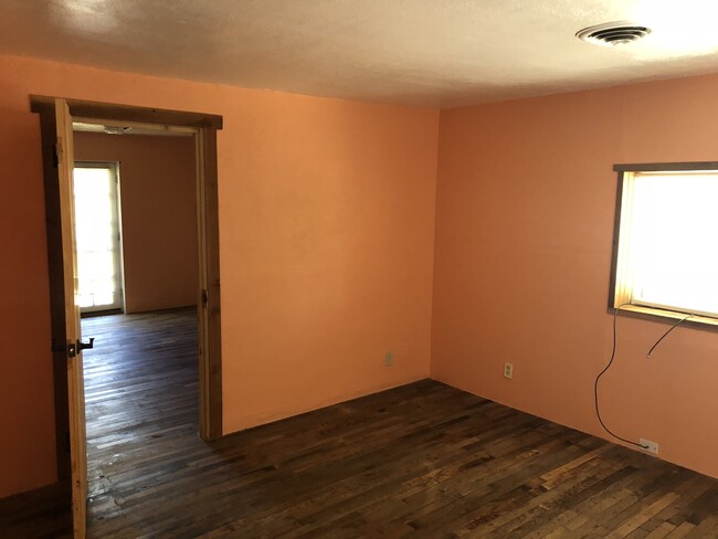 Building Photo - 112 Cervantes St