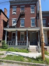 Building Photo - 46 Benkard Ave