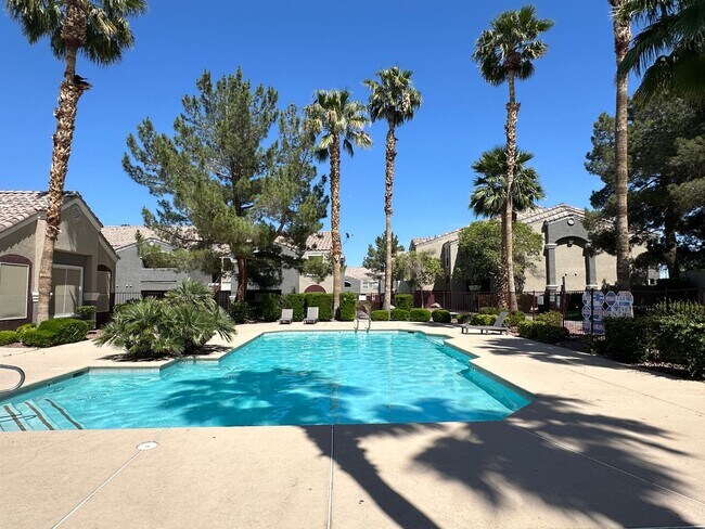 Building Photo - 5055 W Hacienda Ave