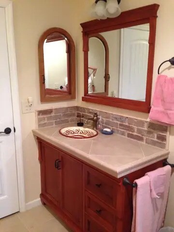 Custom designed bathroom - 203 Three Runs Plantation Dr