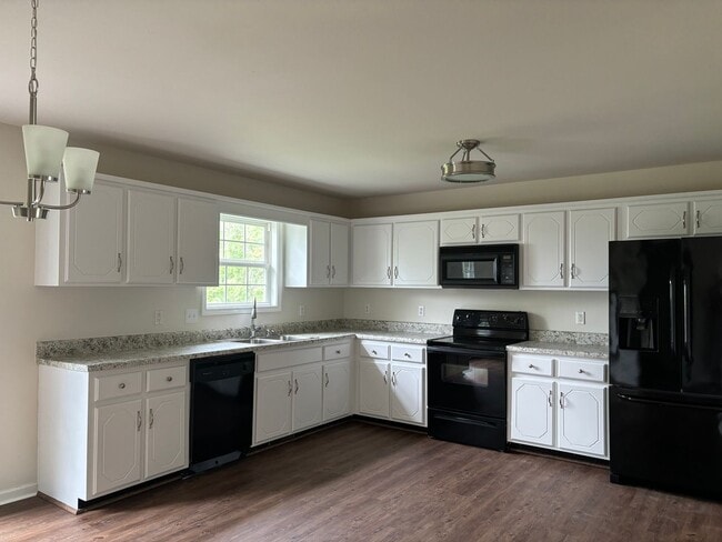 Building Photo - 2863 Rome Ln
