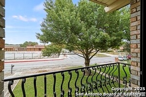 Building Photo - 162 Amistad Blvd