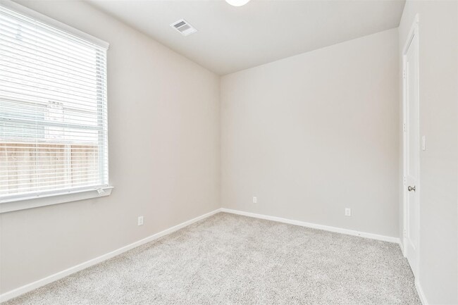 Building Photo - 27025 Sofia Forest Dr
