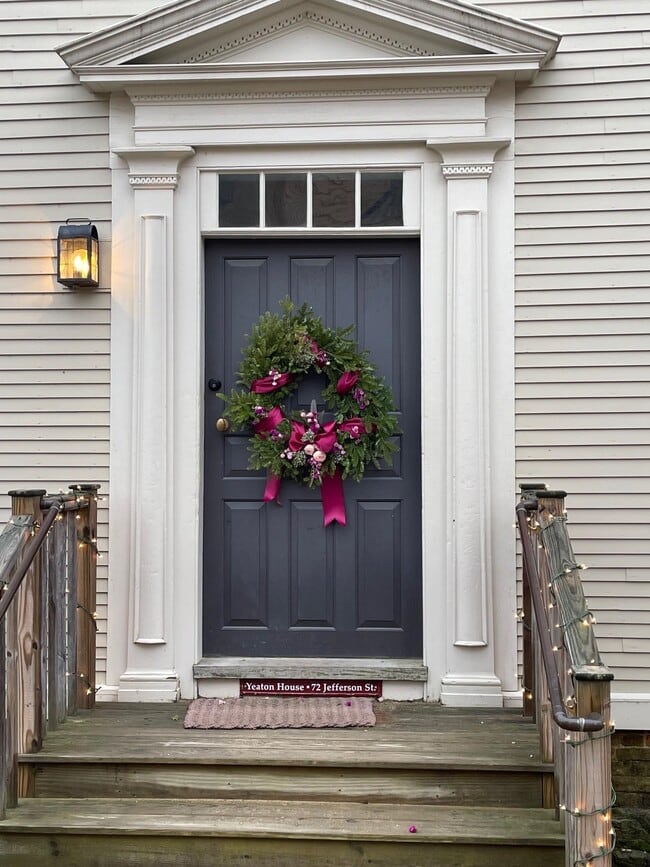 Building Photo - 72-74 Jefferson St