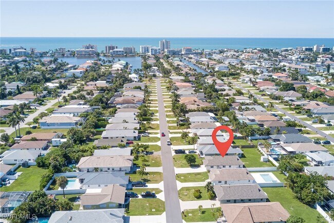 Building Photo - 577 98th Ave N