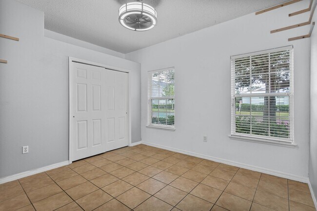 Building Photo - 13046 Island Breeze Ct