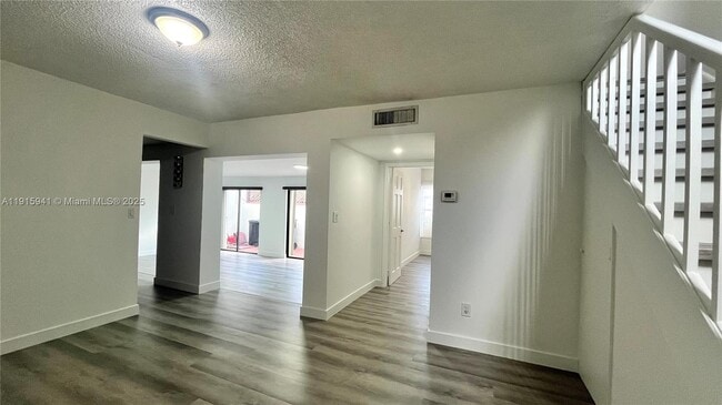 Building Photo - 487 NW 98th Ct