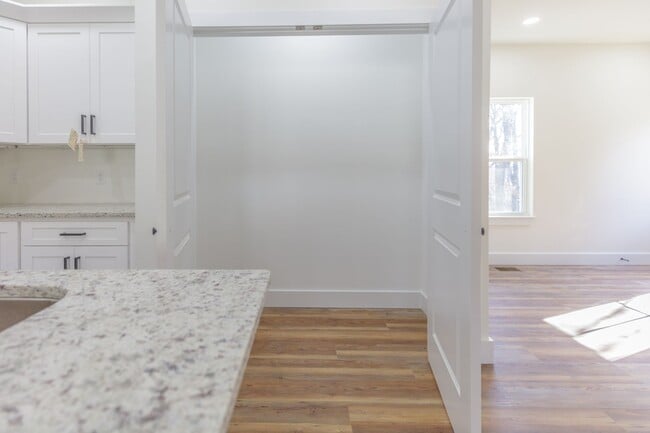 Building Photo - Fall in Love with where you live!