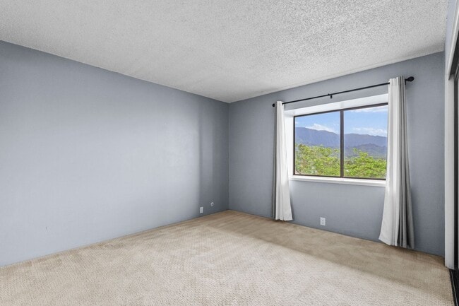 Building Photo - Puu Alii 715 — Bay-View 2BR/2BA Townhouse ...