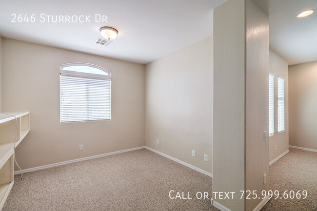 Building Photo - 2646 Sturrock Dr
