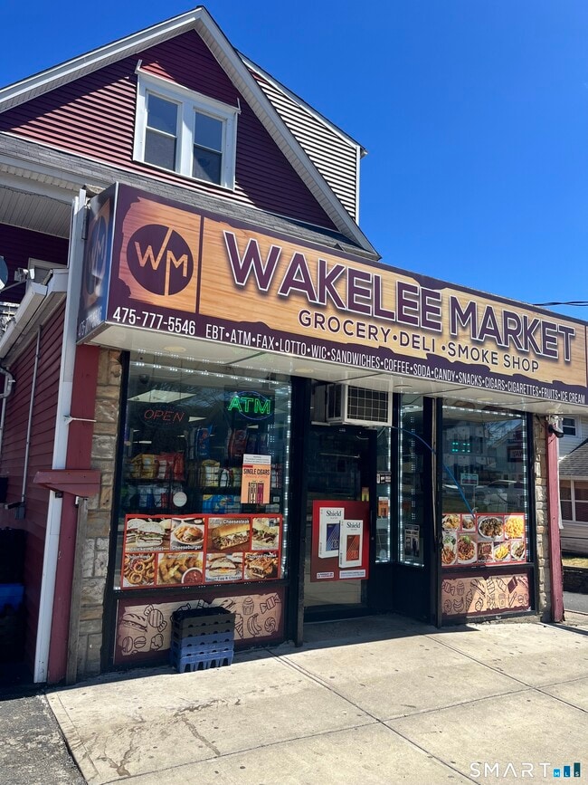 Building Photo - 192 Wakelee Ave